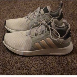 Womens adidas tennis shoes